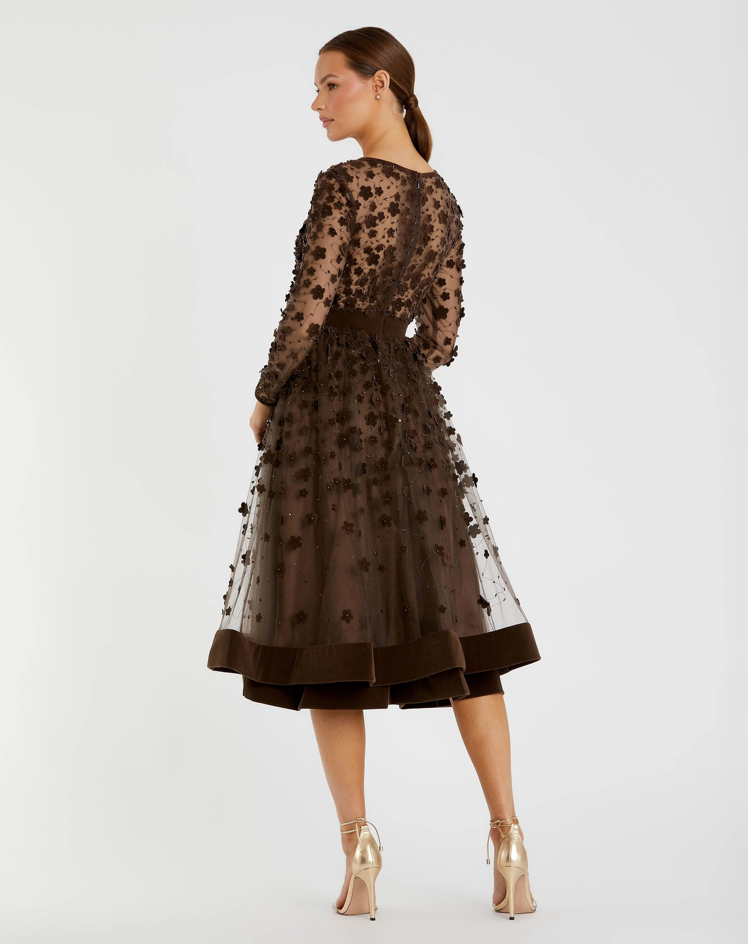 Brown Embellished Long Sleeve Velvet Trim A-Line Midi Dress - Image 4
